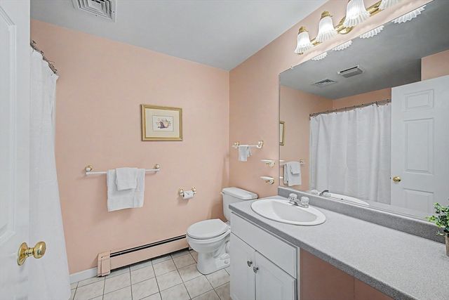 20 Cinnamon Circle 20, Walpole, MA 02081
