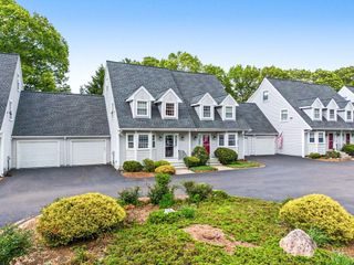 20 Cinnamon Circle 20, Walpole, MA 02081