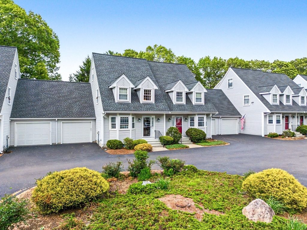 20 Cinnamon Circle 20, Walpole, MA 02081