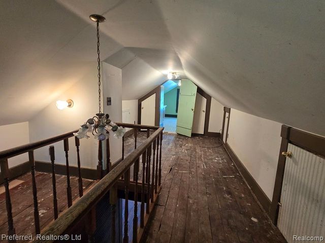 9512 Mccrone Road, Milan, MI 48160
