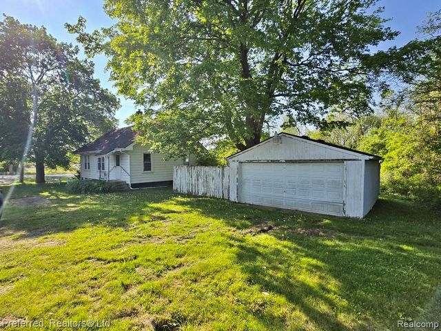 9512 Mccrone Road, Milan, MI 48160