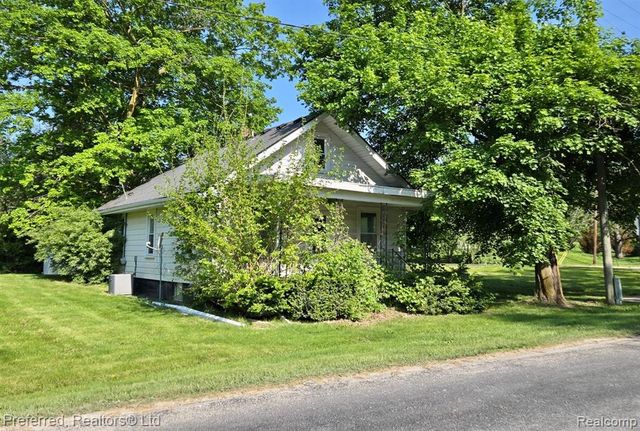 9512 Mccrone Road, Milan, MI 48160