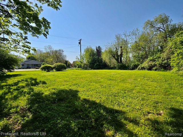 9512 Mccrone Road, Milan, MI 48160