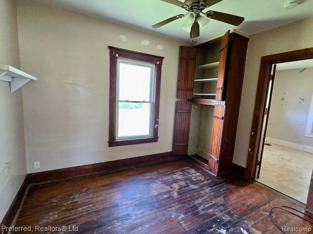 9512 Mccrone Road, Milan, MI 48160