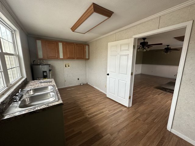 336 Oscar Crowell Rd, Beechgrove, TN 37018