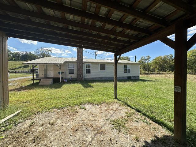 336 Oscar Crowell Rd, Beechgrove, TN 37018