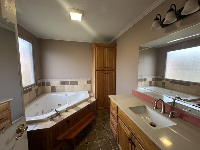 336 Oscar Crowell Rd, Beechgrove, TN 37018