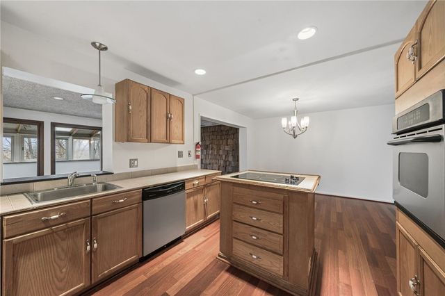 1169 Mccabe St, Stanton Heights, PA 15201