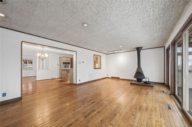 1169 Mccabe St, Stanton Heights, PA 15201