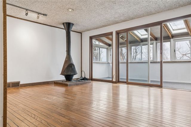 1169 Mccabe St, Stanton Heights, PA 15201