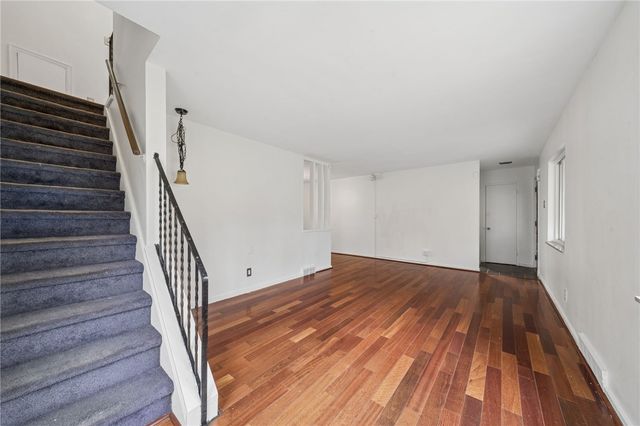 1169 Mccabe St, Stanton Heights, PA 15201