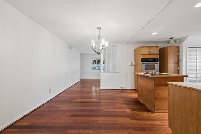 1169 Mccabe St, Stanton Heights, PA 15201