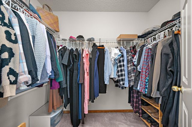 1764 Fescue Court, Shakopee, MN 55379