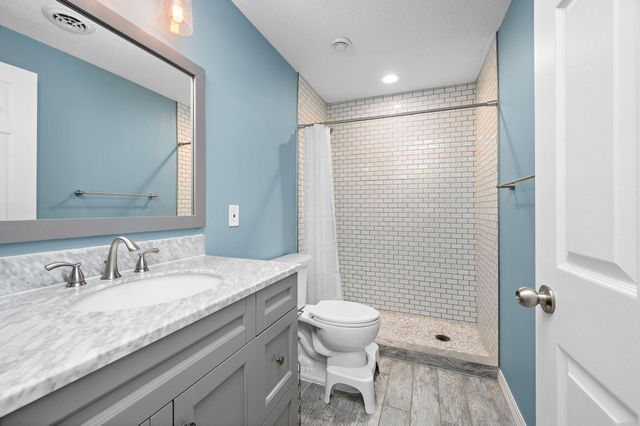 1764 Fescue Court, Shakopee, MN 55379