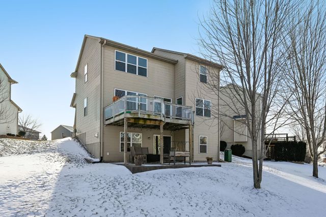 1764 Fescue Court, Shakopee, MN 55379