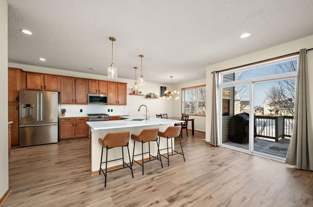 1764 Fescue Court, Shakopee, MN 55379