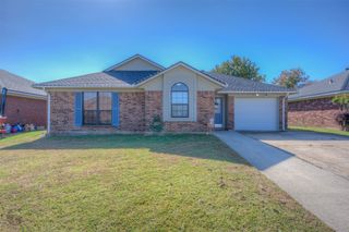 5214 Lauri Lane, Bossier City, LA 71112
