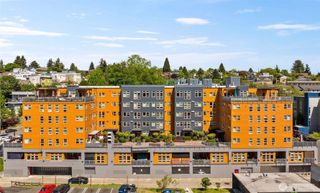 827 Hiawatha Place S #515, Seattle, WA 98144