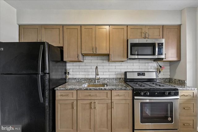 6914 BANK ST, Baltimore, MD 21224