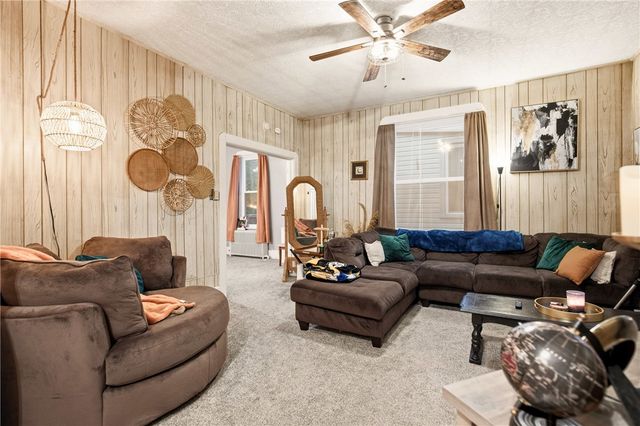 324 W Patriot Street, Somerset Boro, PA 15501