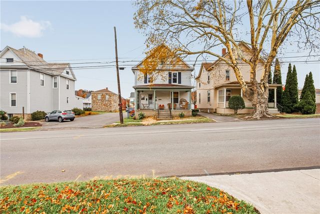 324 W Patriot Street, Somerset Boro, PA 15501