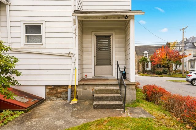 324 W Patriot Street, Somerset Boro, PA 15501