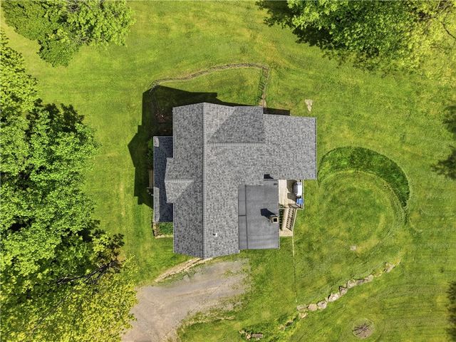 2416 Magee Road Ext, Franklin Park, PA 15143