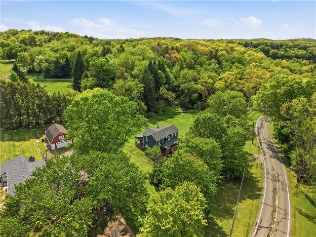 2416 Magee Road Ext, Franklin Park, PA 15143