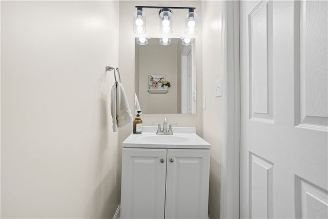2416 Magee Road Ext, Franklin Park, PA 15143