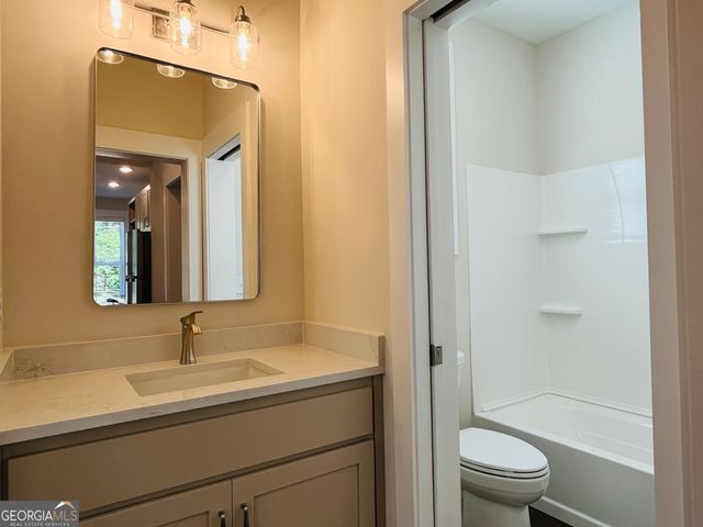 105 Gardenia Lane 105B, Lagrange, GA 30240