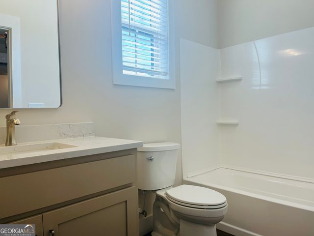 105 Gardenia Lane 105B, Lagrange, GA 30240