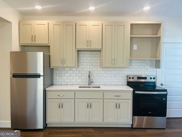 105 Gardenia Lane 105B, Lagrange, GA 30240