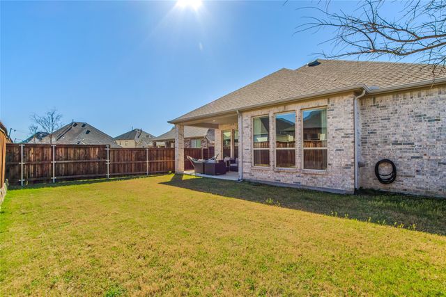 2819 Silver Leaf Drive, Northlake, TX 76226