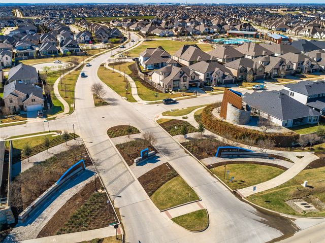 2819 Silver Leaf Drive, Northlake, TX 76226