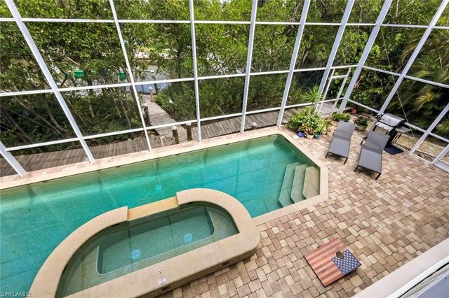 21580 Indian Bayou DR 582, Fort Myers Beach, FL 33931