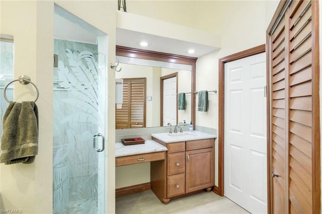 21580 Indian Bayou DR 582, Fort Myers Beach, FL 33931