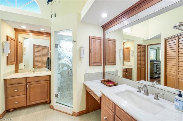 21580 Indian Bayou DR 582, Fort Myers Beach, FL 33931
