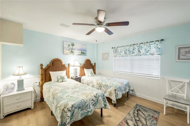 21580 Indian Bayou DR 582, Fort Myers Beach, FL 33931