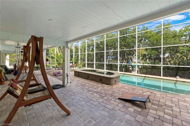 21580 Indian Bayou DR 582, Fort Myers Beach, FL 33931