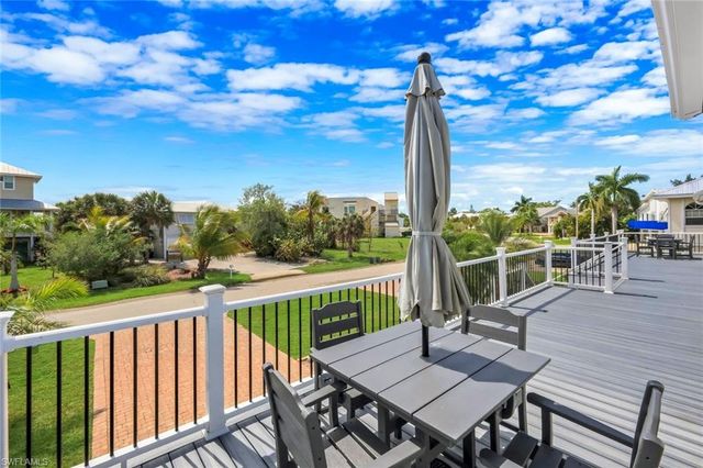 21580 Indian Bayou DR 582, Fort Myers Beach, FL 33931