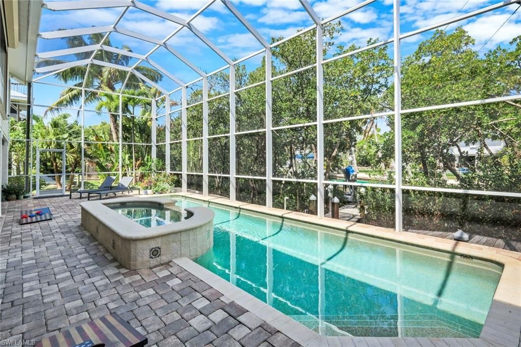 21580 Indian Bayou DR 582, Fort Myers Beach, FL 33931