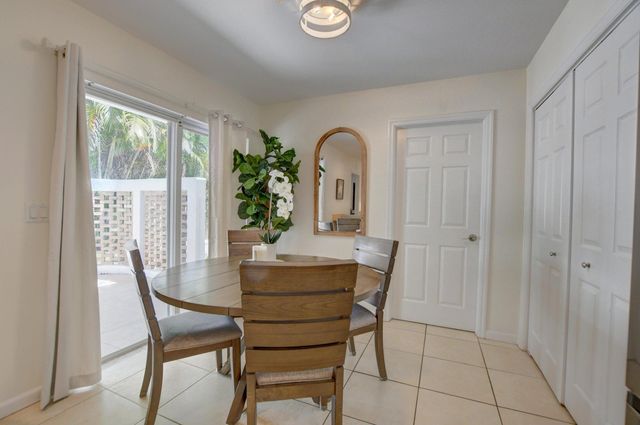 2177 SE 1st Street A, Boynton Beach, FL 33435