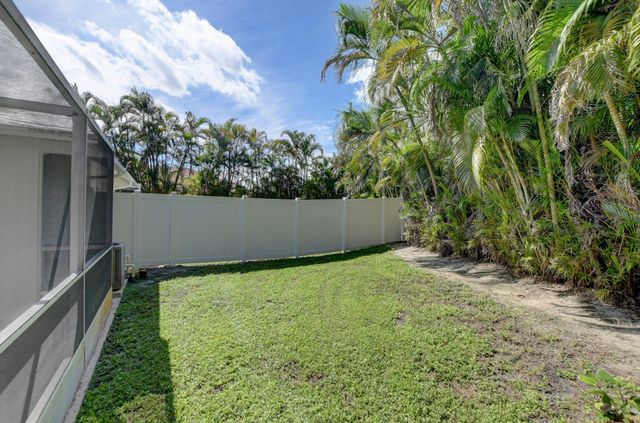 2177 SE 1st Street A, Boynton Beach, FL 33435