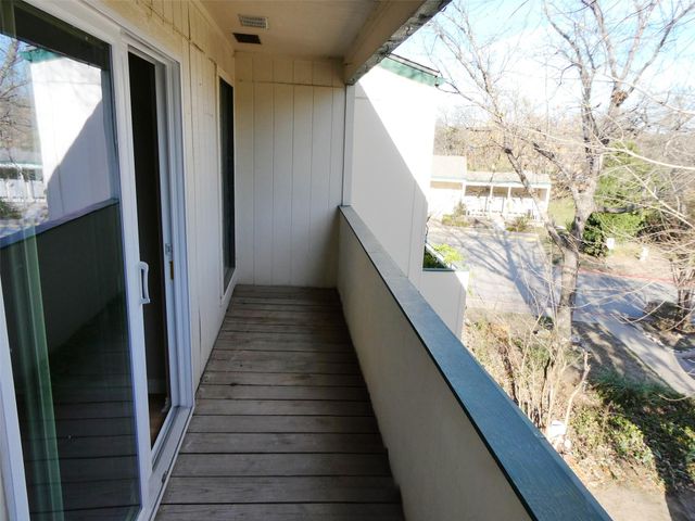 6718 SILVERMINE DR 103, Austin, TX 78736