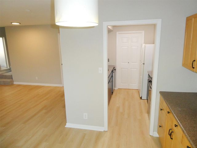 6718 SILVERMINE DR 103, Austin, TX 78736