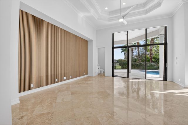 17921 Villa Club Way, Boca Raton, FL 33496