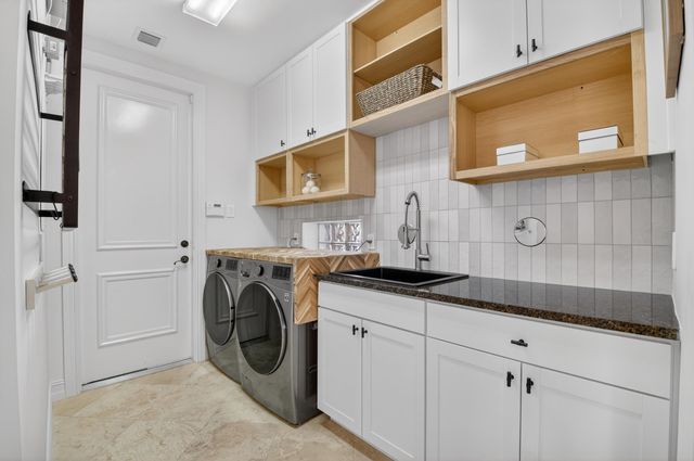 17921 Villa Club Way, Boca Raton, FL 33496