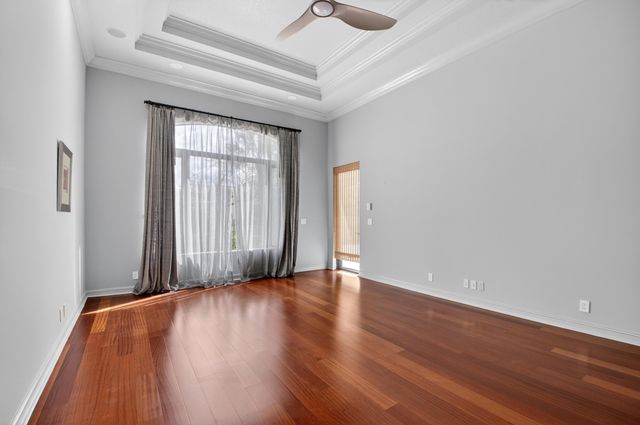 17921 Villa Club Way, Boca Raton, FL 33496