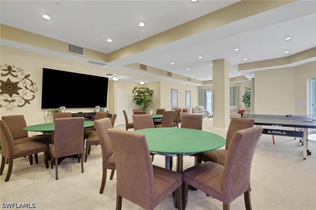 4198 BAY BEACH LN 113, Fort Myers Beach, FL 33931