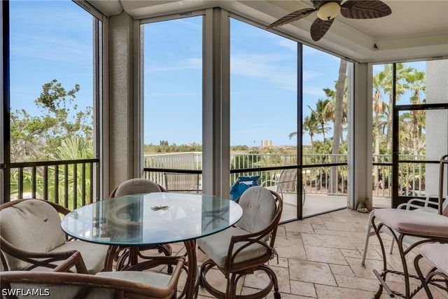 4198 BAY BEACH LN 113, Fort Myers Beach, FL 33931